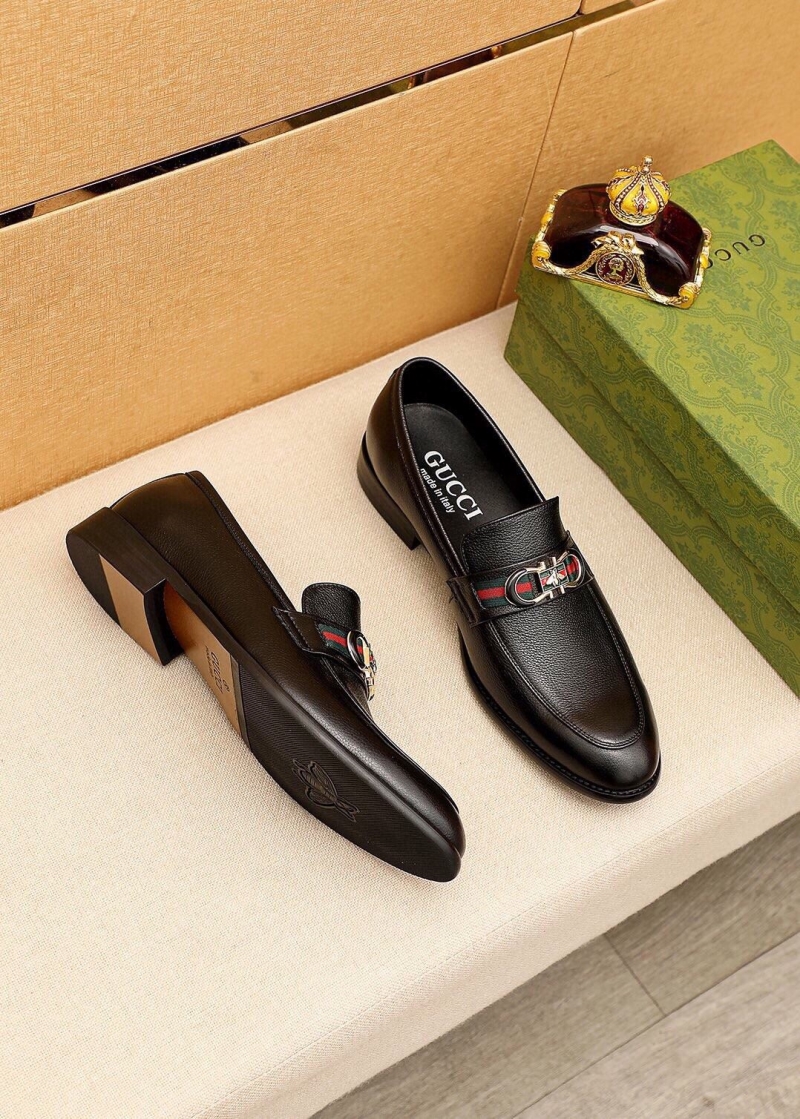 Gucci Leather Shoes